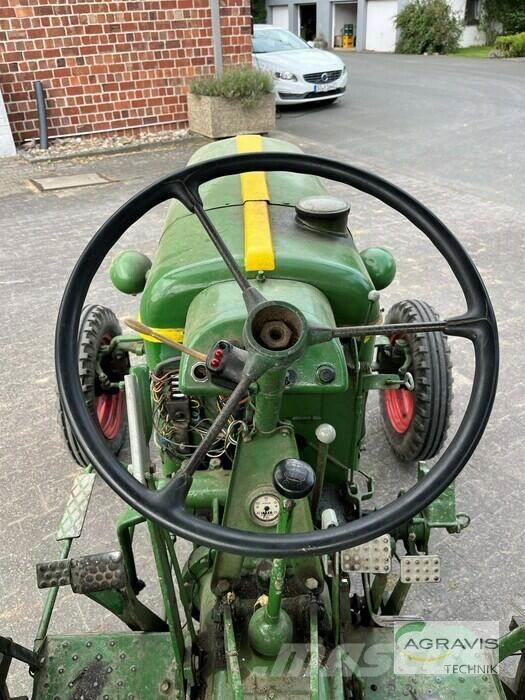 Deutz-Fahr F2 L612/5 Трактори