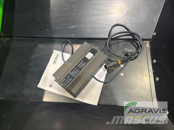 Etesia DONKY MBEB Трактори