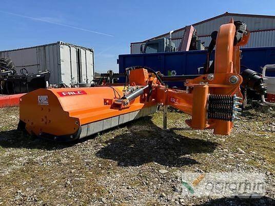 Falc MASTER SUPER 1800 Газонні і лукові косилки