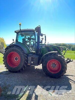 Fendt 516 PROFI PLUS Трактори