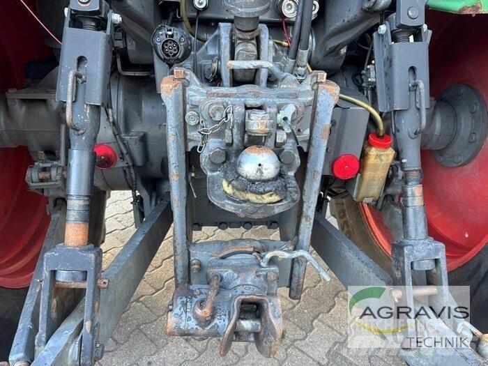 Fendt 712 VARIO Трактори