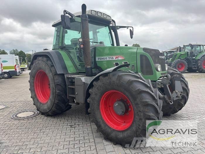 Fendt 718 VARIO Трактори