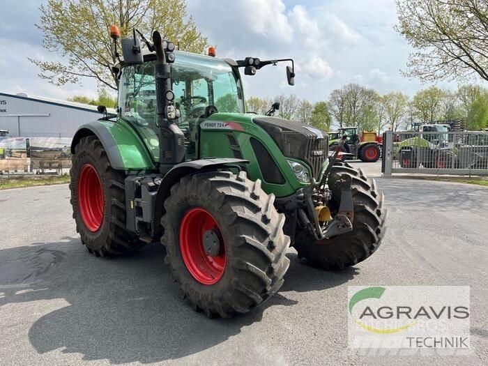 Fendt 724 VARIO S4 Трактори