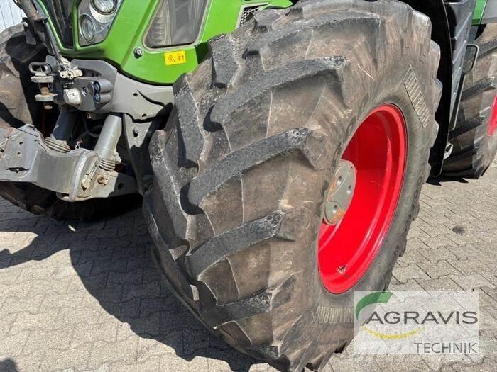 Fendt 724 VARIO S4 Трактори