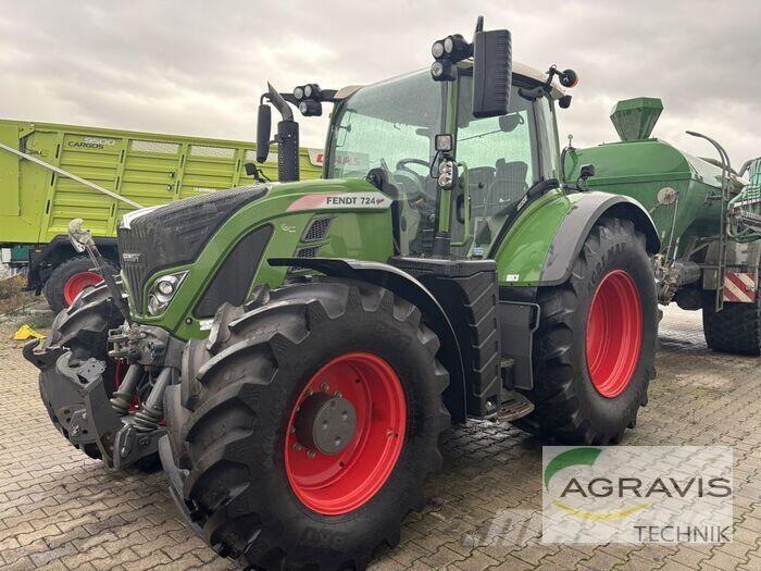 Fendt 724 VARIO S4 Трактори