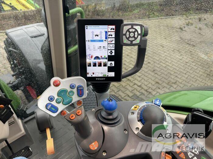 Fendt 724 VARIO S4 Трактори