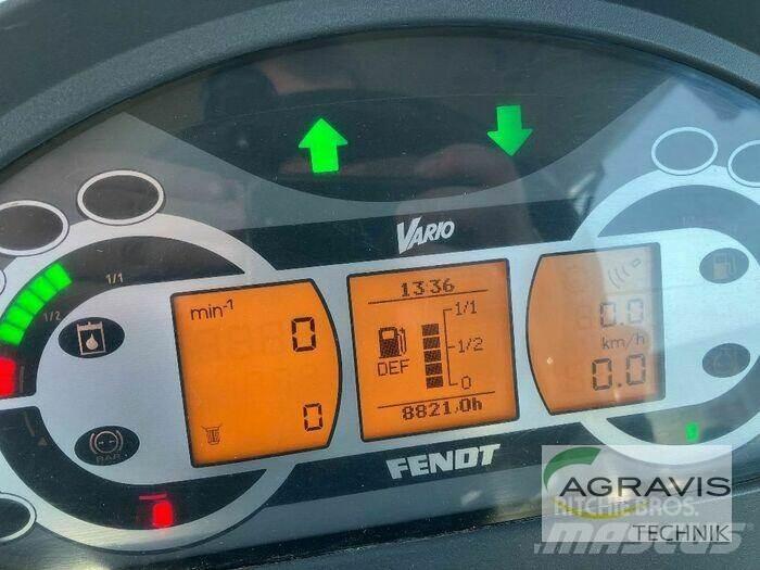 Fendt 824 VARIO SCR Трактори