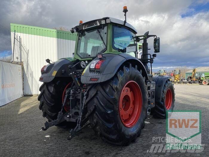 Fendt 828 Vario S4 Трактори