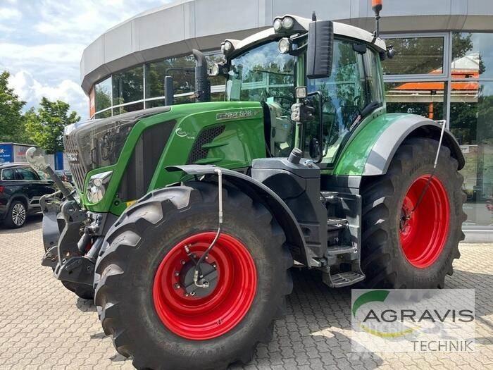 Fendt 828 VARIO S4 Трактори