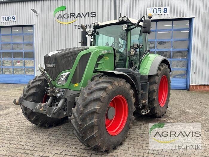 Fendt 828 VARIO S4 Трактори