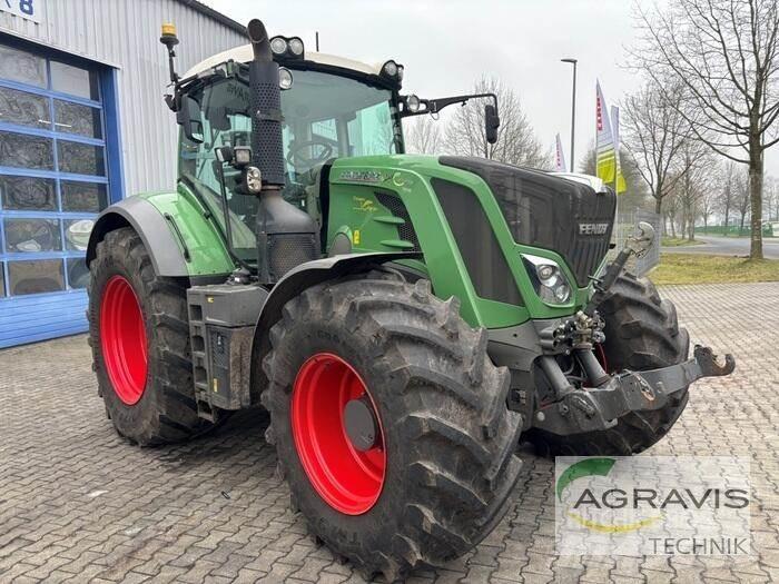 Fendt 828 VARIO S4 Трактори