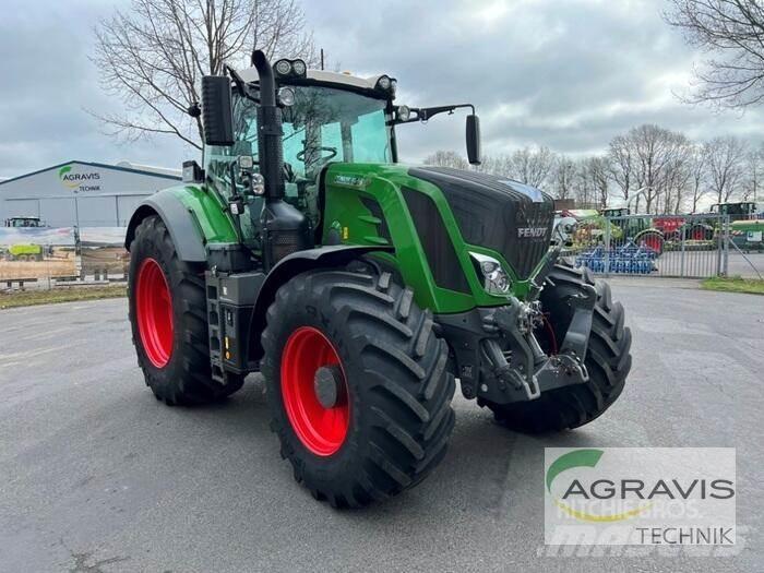 Fendt 828 VARIO S4 Трактори