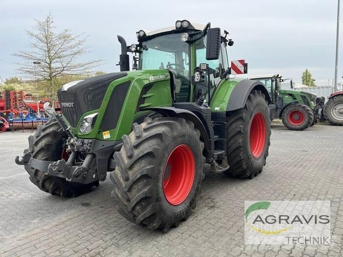 Fendt 828 VARIO S4 Трактори