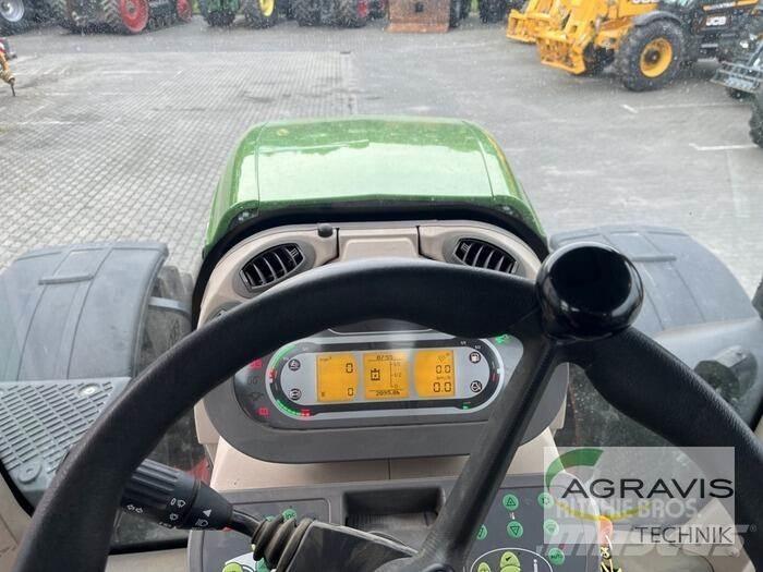 Fendt 828 VARIO S4 Трактори