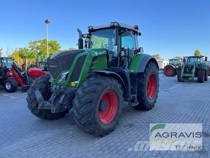 Fendt 828 VARIO S4 Трактори