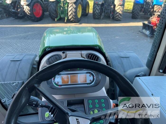 Fendt 828 VARIO S4 Трактори