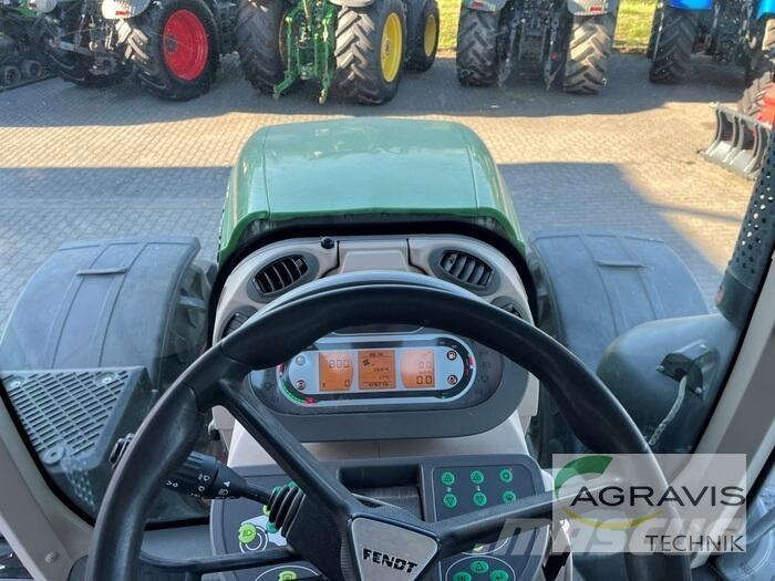 Fendt 828 VARIO S4 Трактори