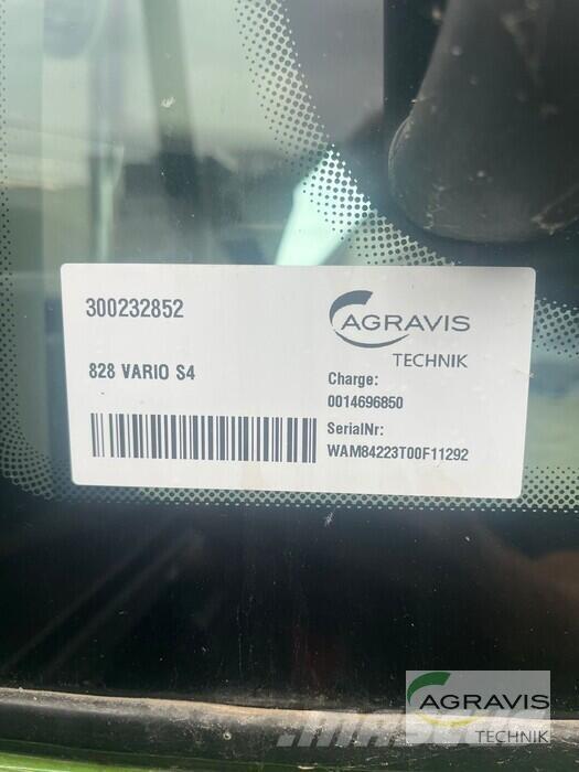 Fendt 828 VARIO S4 Трактори