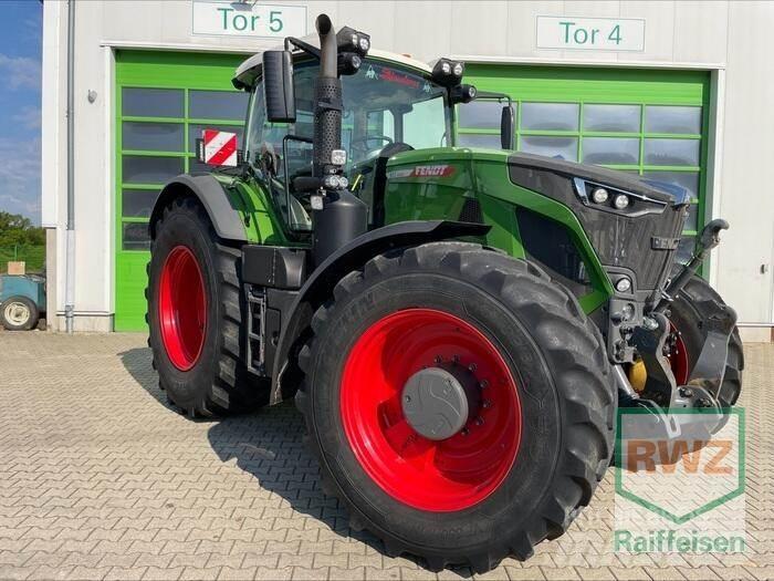 Fendt 933 Vario Трактори