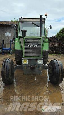 Fendt FAVORIT 600 LS Трактори