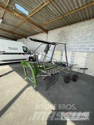 Fendt Former 456DN Граблі і сінозворушувачі