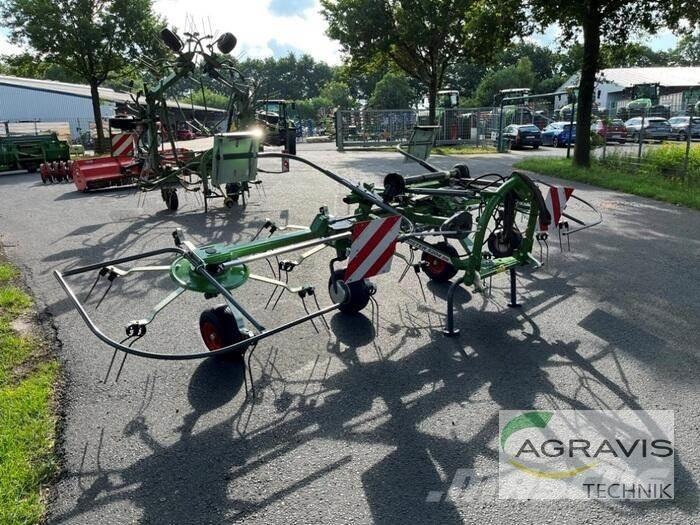 Fendt TWISTER 5204 DN Граблі і сінозворушувачі