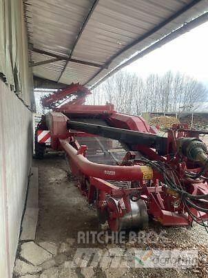 Grimme GT170 S-MS Картоплезбиральні комбайни