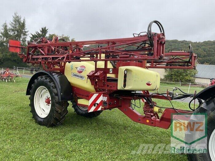 Hardi Commander 2800 Причіпні обприскувачі