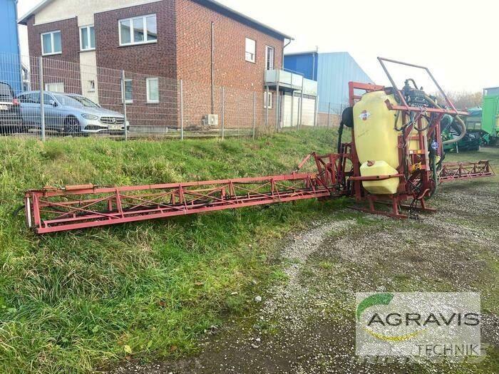 Hardi MEGA 1000 LTR. Причіпні обприскувачі