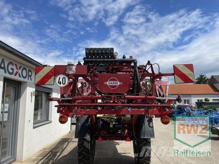 Hardi Navigator 3000 Причіпні обприскувачі