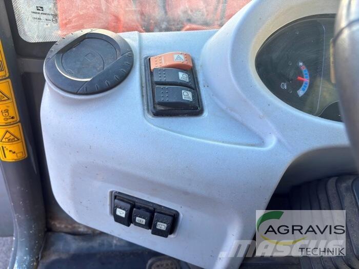 Hitachi ZW 95 Фронтальні навантажувачі