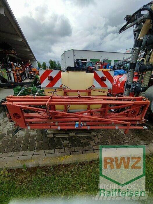 Holder 600Liter Причіпні обприскувачі