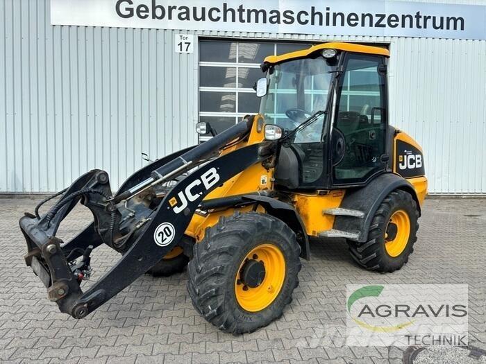JCB 409 Фронтальні навантажувачі