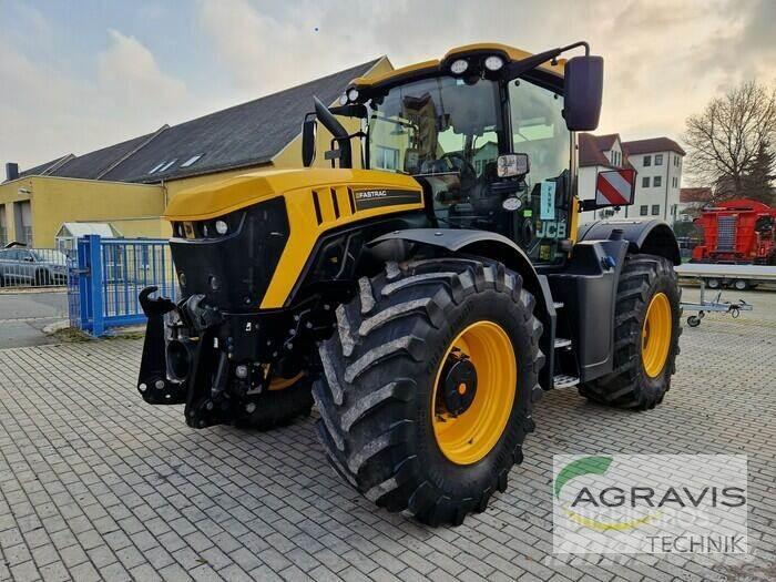 JCB FASTRAC 4220 Трактори