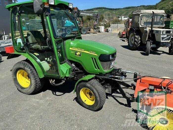 John Deere 2320 Трактори