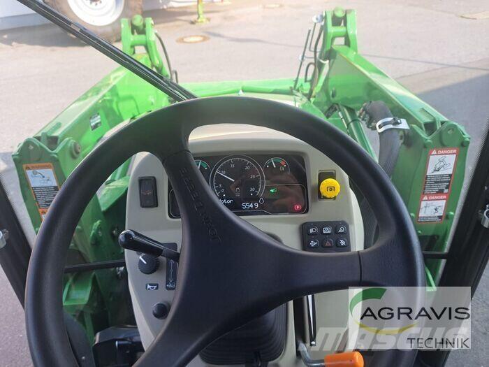 John Deere 4066 R Трактори