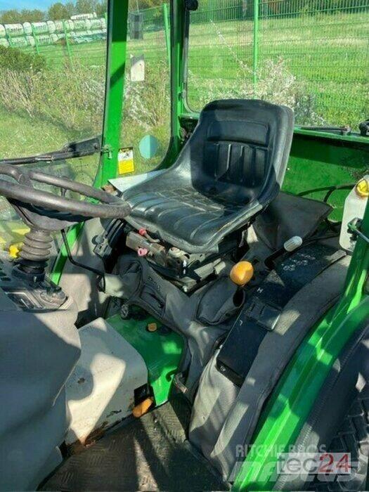 John Deere 4115 Трактори