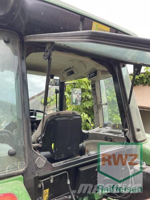 John Deere 5050E Трактори