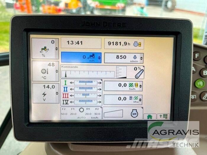 John Deere 6210 R Трактори