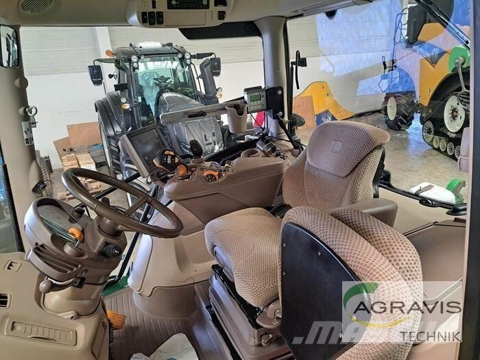 John Deere 6215 R Трактори