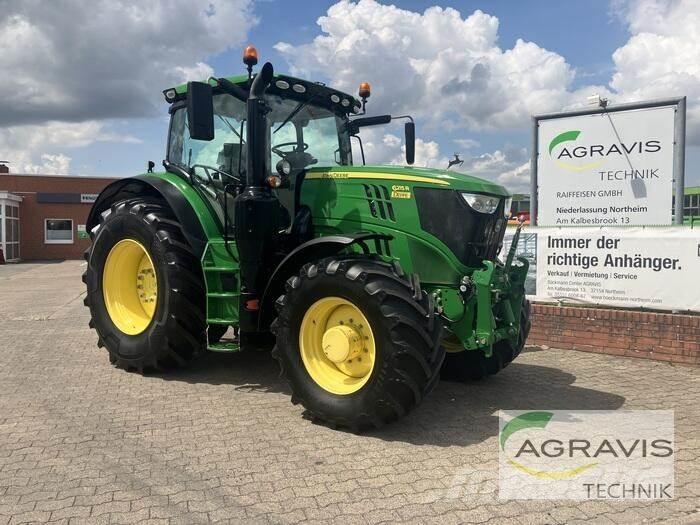 John Deere 6215 R Трактори
