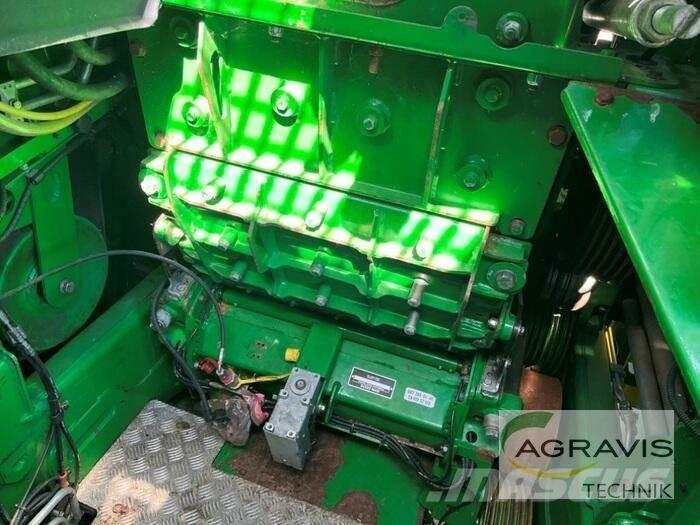 John Deere 8500I Кормозбиральні комбайни