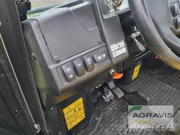 John Deere GATOR Трактори