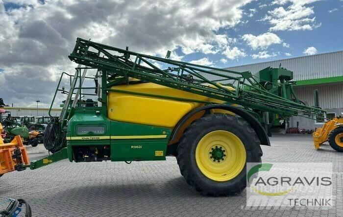 John Deere R 962I Причіпні обприскувачі