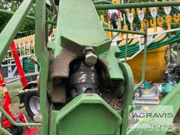 Krone KW 7.70/6 Граблі і сінозворушувачі