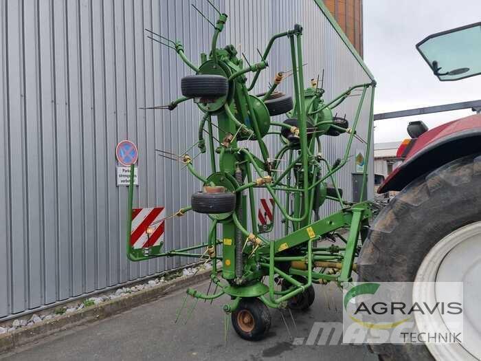 Krone KW 8.82 Граблі і сінозворушувачі