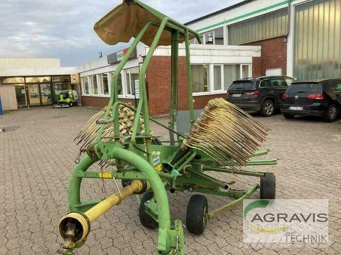Krone SWADRO 421 Граблі і сінозворушувачі