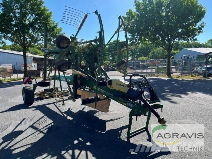 Krone SWADRO TC 880 Граблі і сінозворушувачі