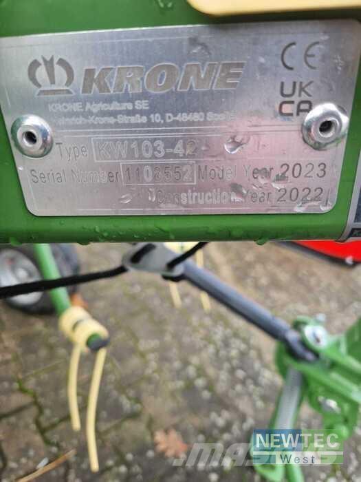 Krone VENDRO 560 Граблі і сінозворушувачі