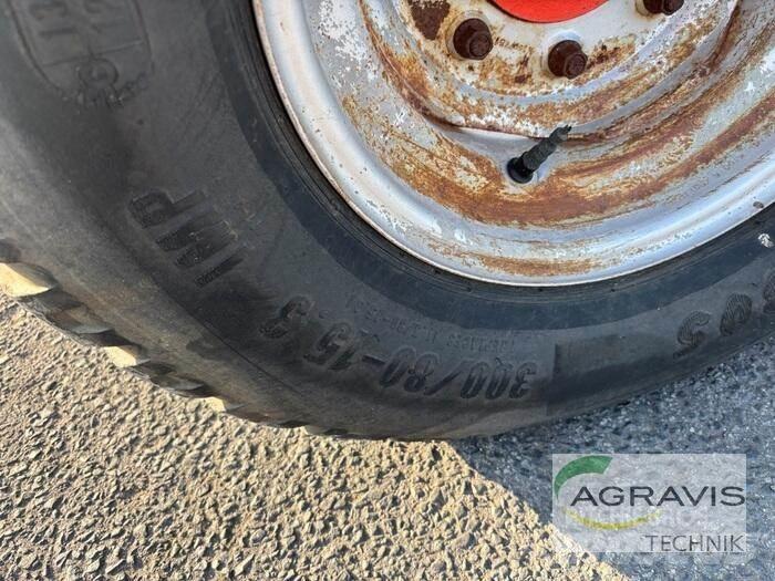 Kuhn GA 8521 Граблі і сінозворушувачі